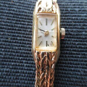 14K Yellow Gold Watch Bracelet Style Ladies Women